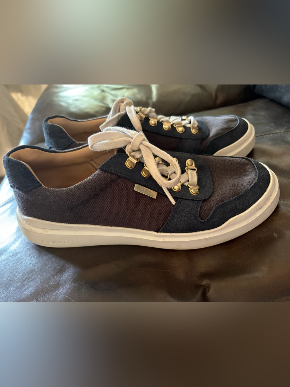 Cole Haan women’s navy sneakers sz 9
